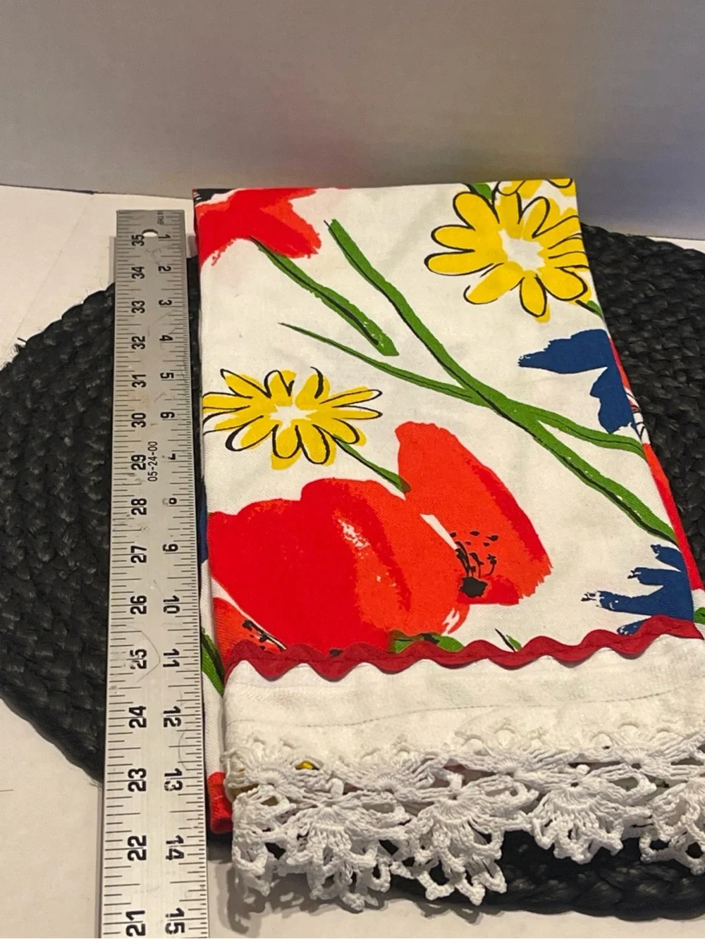 Vera Neumann Floral Red Yellow Cotton/Linen Kitchen Towel & Lace Trim 1960s